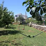 Villa Matia With Pool Imotski
