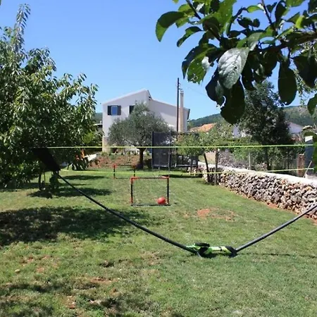 Villa Matia With Pool Imotski